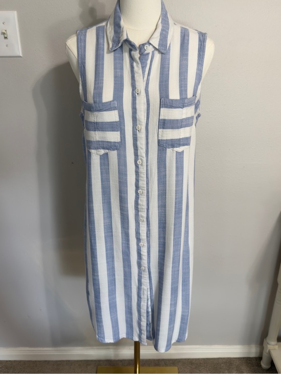 Hope & Harlow Dresses & Skirts - Hope & Harlow Blue White Striped Sleeveless Midi Shirt Dress